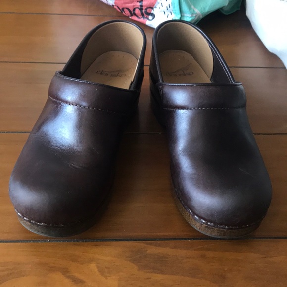 poshmark dansko clogs